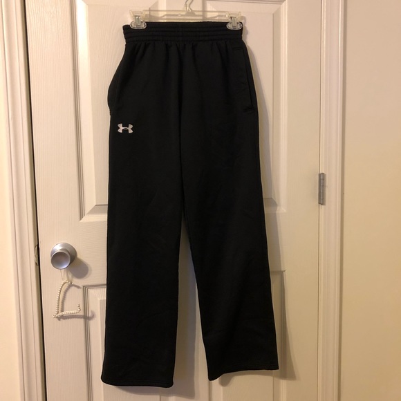 Like new! UA Fleece Sweatpants - Picture 2 of 3